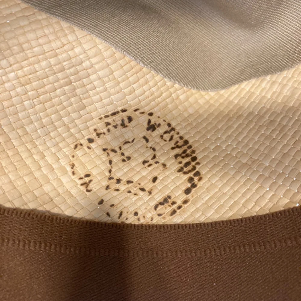 NWOT Goorin Bros Straw Hat with Black Ribbon and Feather in Pin - Picture 7 of 8